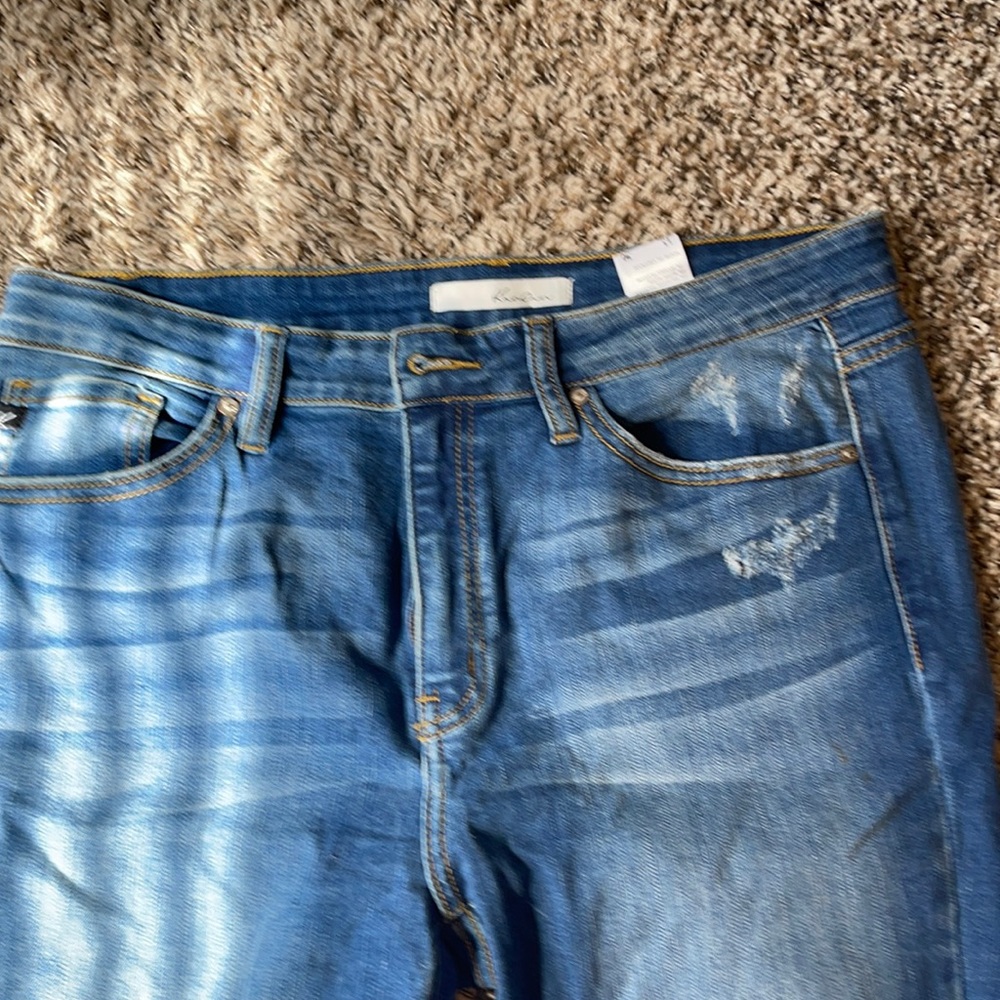 Frayed hem Kan cans